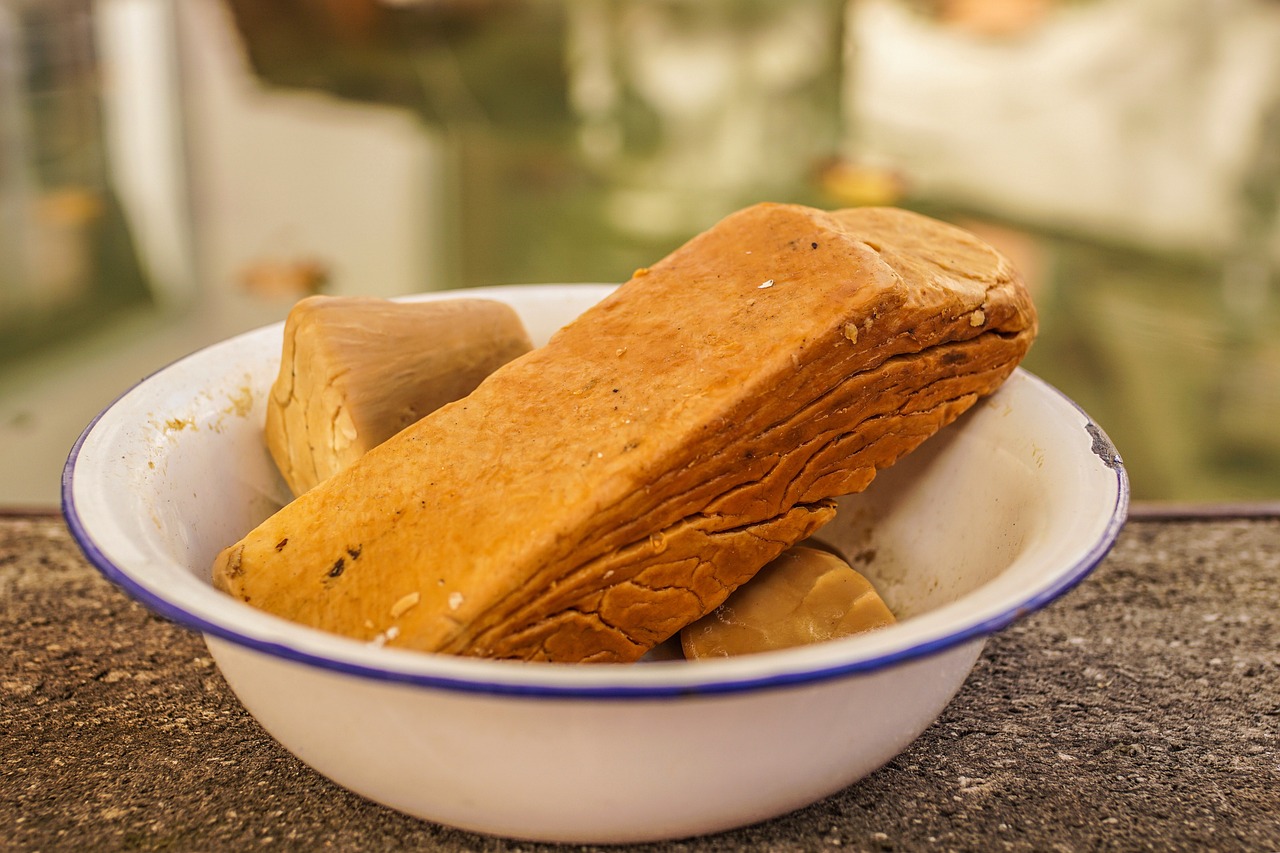 Meningkatkan Aksesibilitas Vaksinasi di Bolaang Mongondow Utara dengan Teknologi